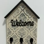 key wall chain