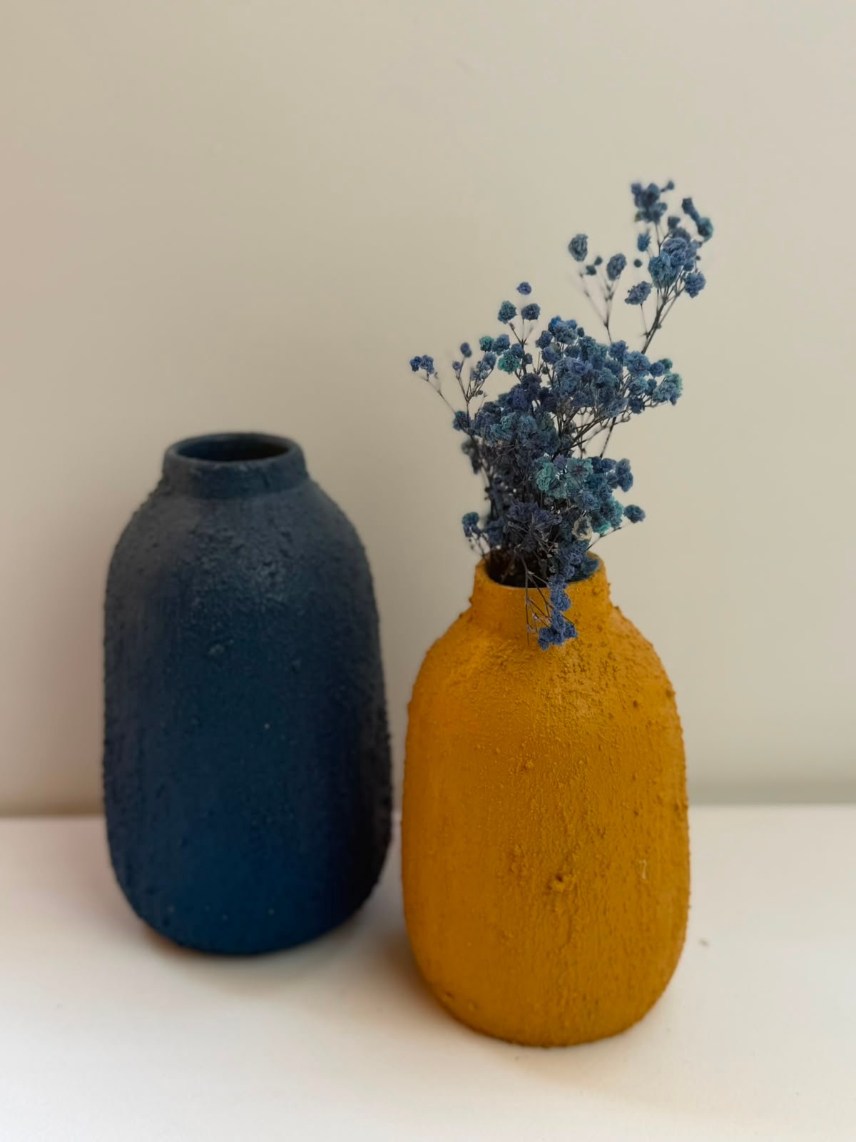 set-of-colorful-pottery-vase